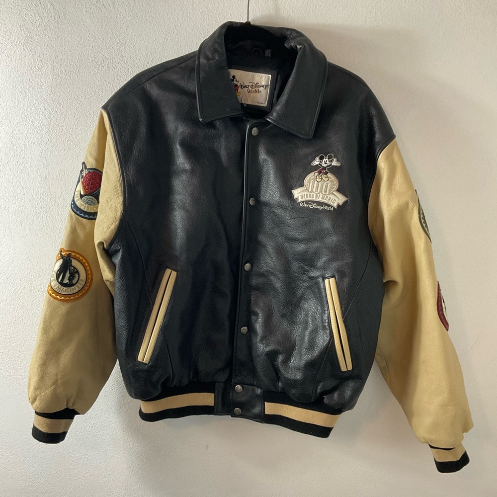 2000 Walt Disney World 100 years of Magic Leather Bomber Coat Sz M. RARE